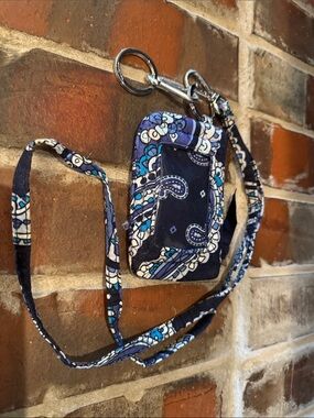 Vera Bradley Navy Blue Paisley Lanyard Card Holder